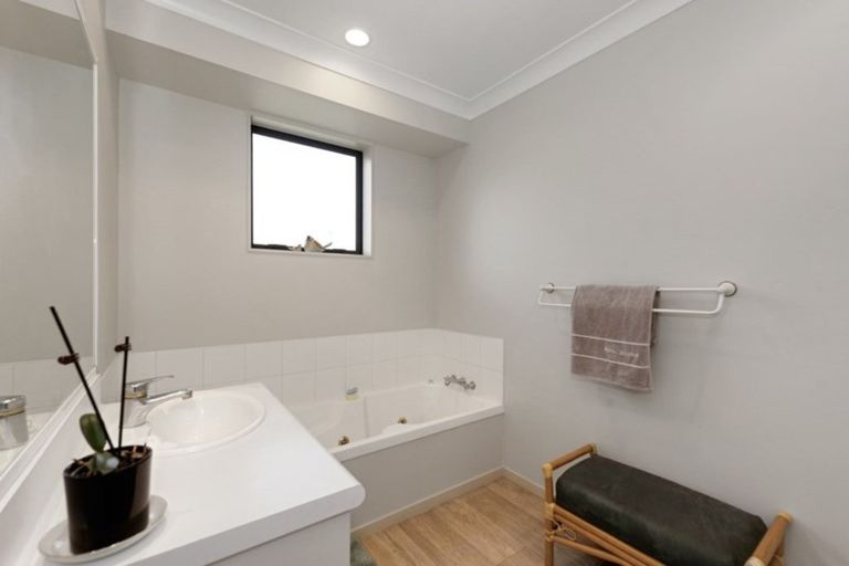 Photo of property in 8 Bramley Drive, Rototuna, Hamilton, 3210