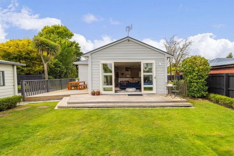 Photo of property in 33 Speight Street, Mairehau, Christchurch, 8013