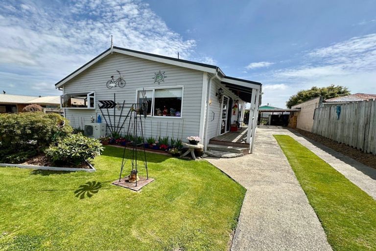Photo of property in 28 Lanark Street, Balclutha, 9230
