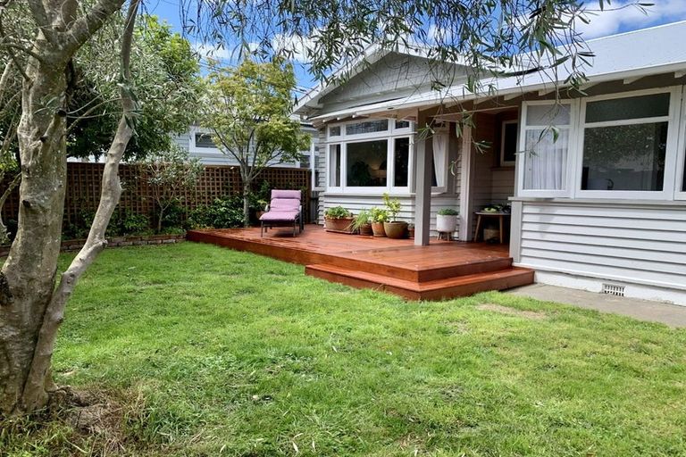 Photo of property in 42a Cudby Street, Woburn, Lower Hutt, 5011