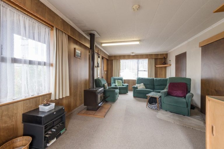 Photo of property in 2 Andrew Street, Stoke, Nelson, 7011