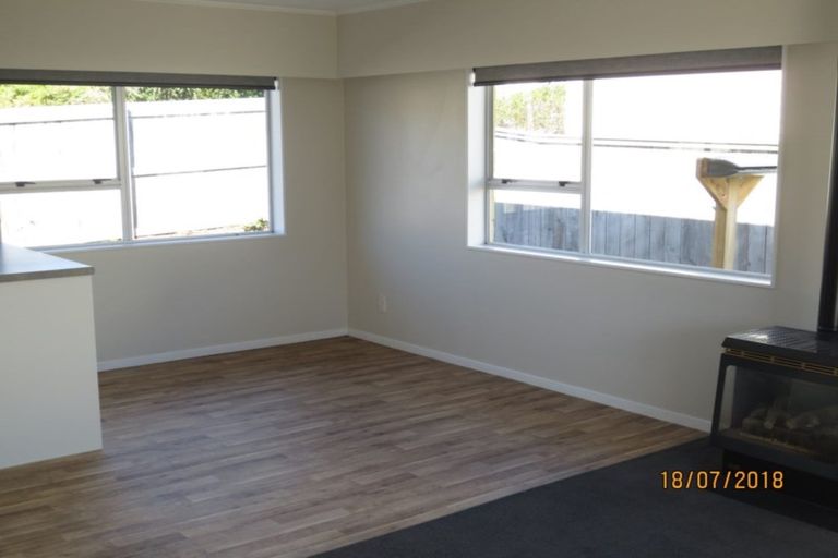 Photo of property in 2 Koromiko Avenue, Stoke, Nelson, 7011