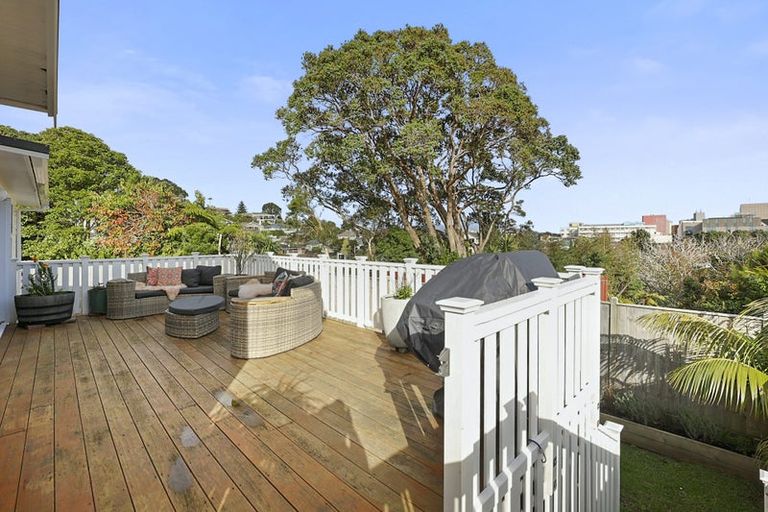 Photo of property in 4 Dartmoor Avenue, Westown, New Plymouth, 4310