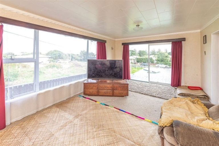 Photo of property in 36a Karaka Street, Castlecliff, Whanganui, 4501