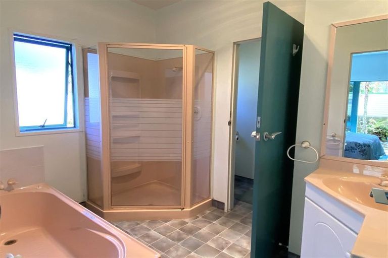 Photo of property in 87 Main South Road, Karoro, Greymouth, 7805