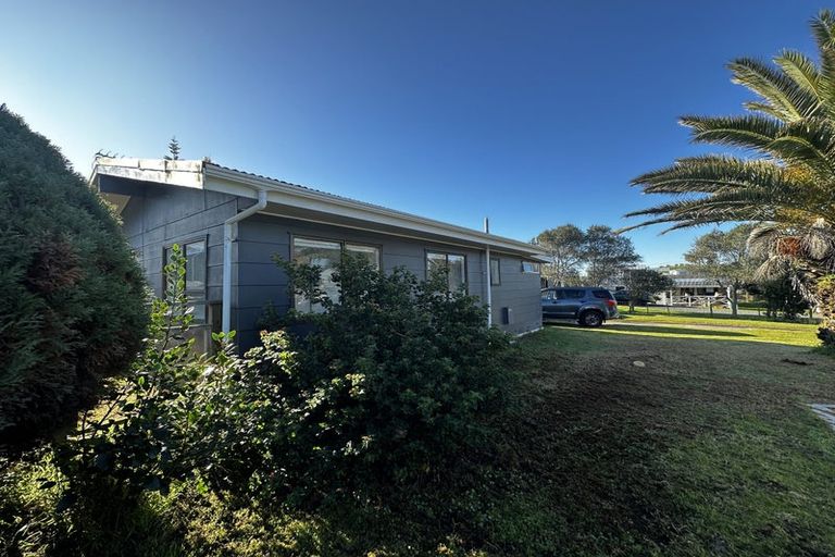 Photo of property in 13 Costello Crescent, Pukehina, Te Puke, 3189