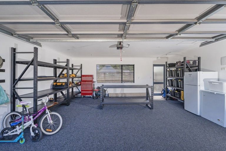 Photo of property in 31 Wells Place, Whitianga, 3510