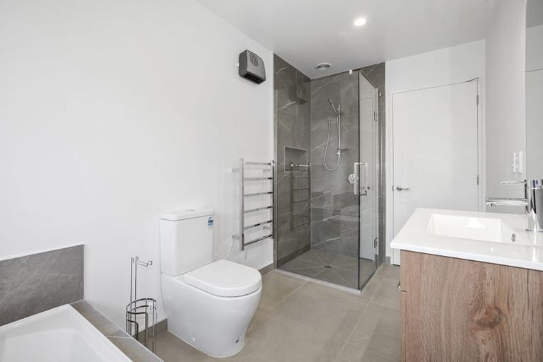 Photo of property in 6 Olearia Lane, Halswell, Christchurch, 8025