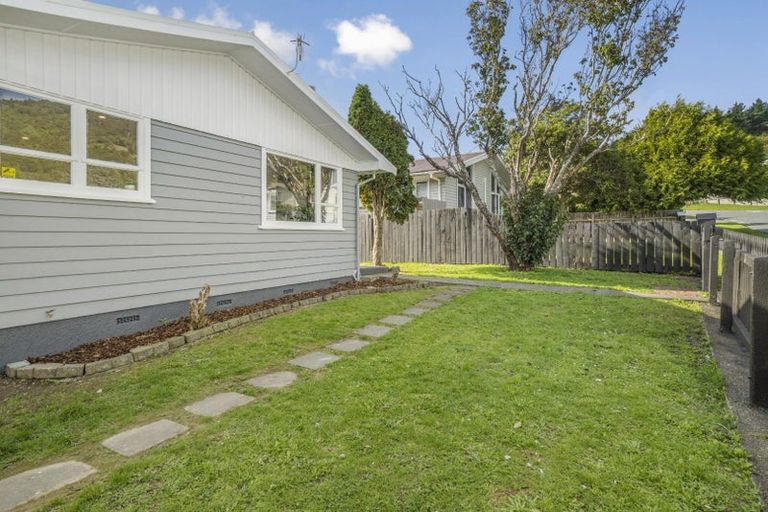 Photo of property in 59 Parenga Street, Wainuiomata, Lower Hutt, 5014