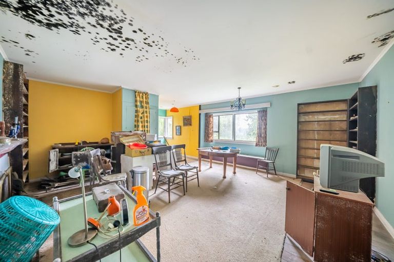 Photo of property in 220 Blue Mountains Road, Blue Mountains, Upper Hutt, 5371