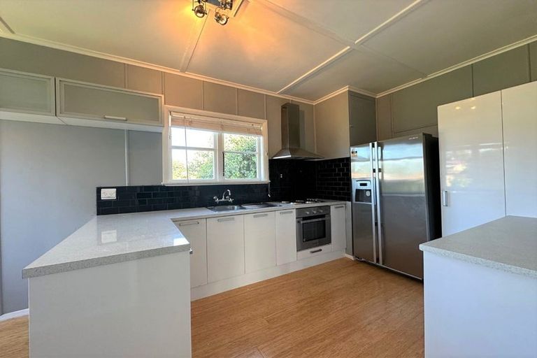 Photo of property in 29 Swiss Avenue, Gonville, Whanganui, 4501