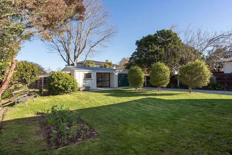 Photo of property in 64 Kellys Road, Mairehau, Christchurch, 8052