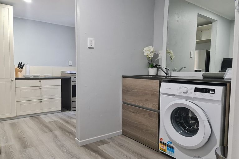 Photo of property in 51 Hilling Street, Titirangi, Auckland, 0604