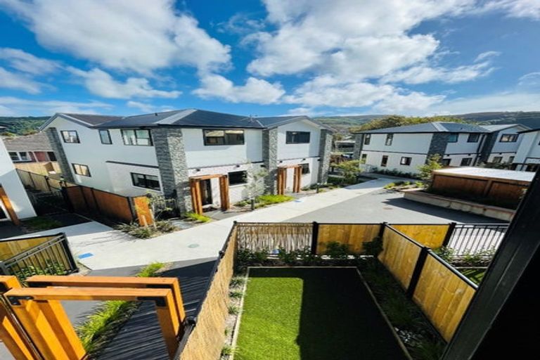 Photo of property in 11/3 Johnston Grove, Taita, Lower Hutt, 5011