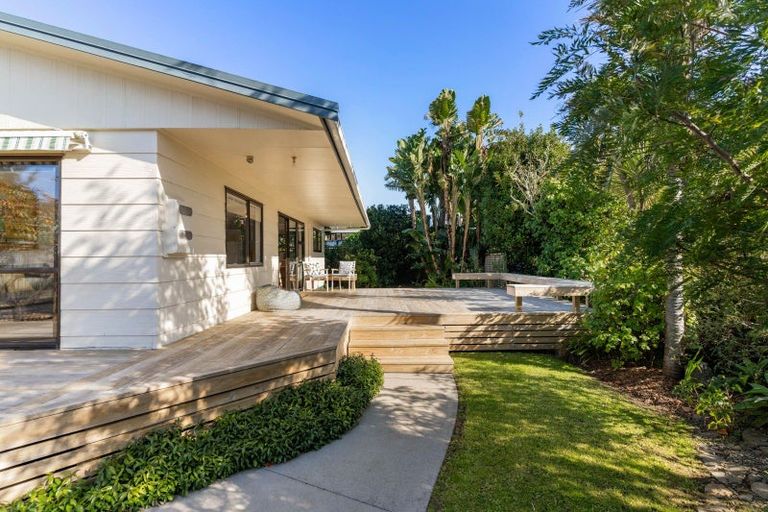 Photo of property in 321 Otahu Road, Whangamata, 3620