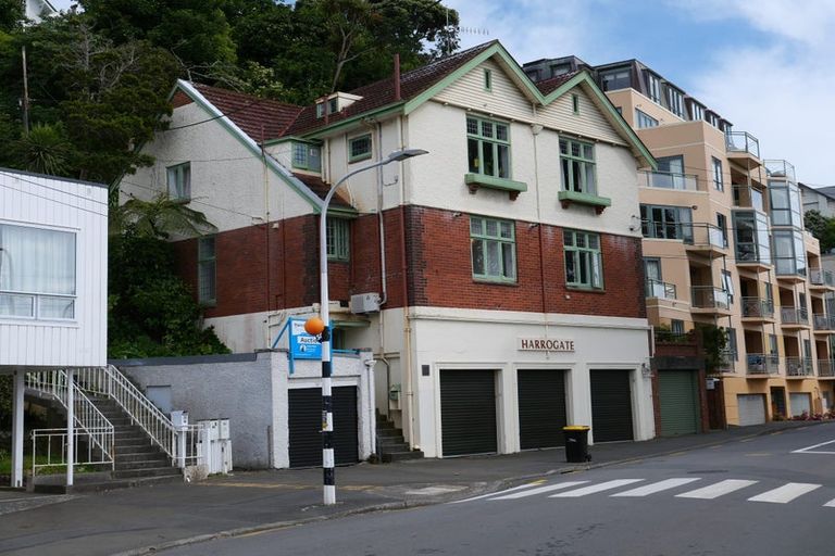 Photo of property in 84a Salamanca Road, Kelburn, Wellington, 6012