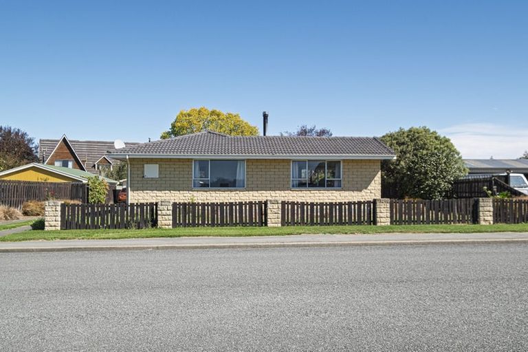 Photo of property in 8 Saint Leonards Street, Culverden, 7392