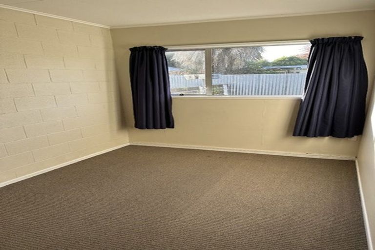 Photo of property in 2/11 Hereford Place, Tamatea, Napier, 4112