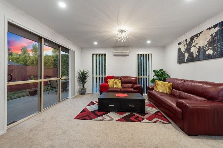 Photo of property in 2 Woodridge Drive, Flagstaff, Hamilton, 3210