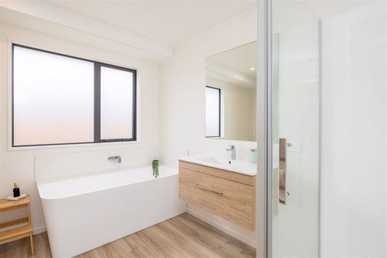 Photo of property in 52 Quinn Crescent, Woodend, 7610