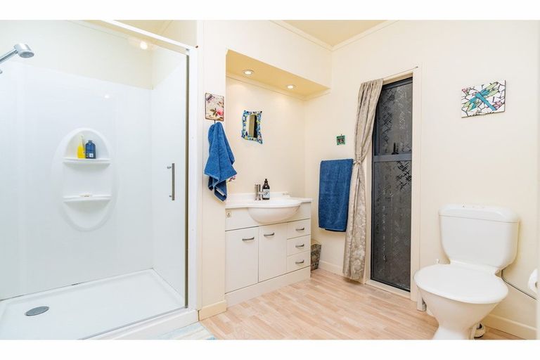 Photo of property in 45 Nikau Lane, Maungaturoto, 0520