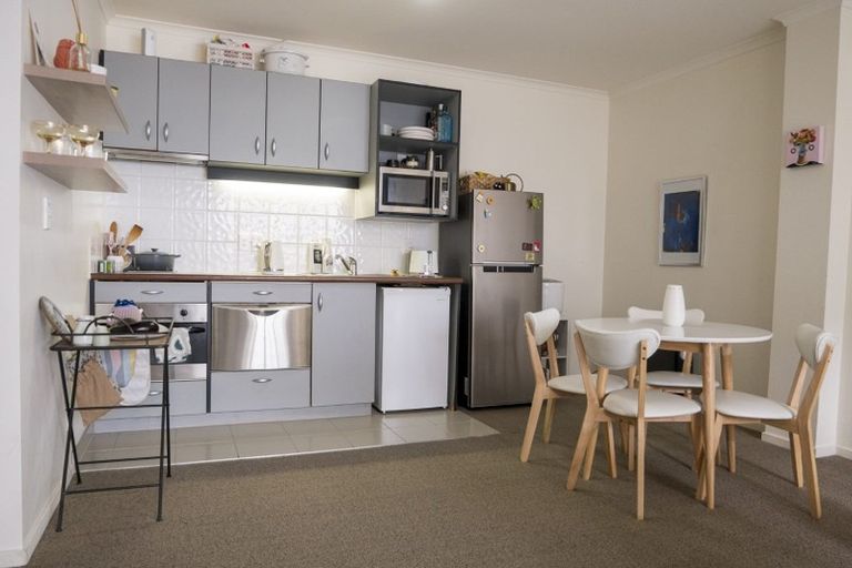 Photo of property in Edward Street Apartments, 34/3 Edward Street, Te Aro, Wellington, 6011