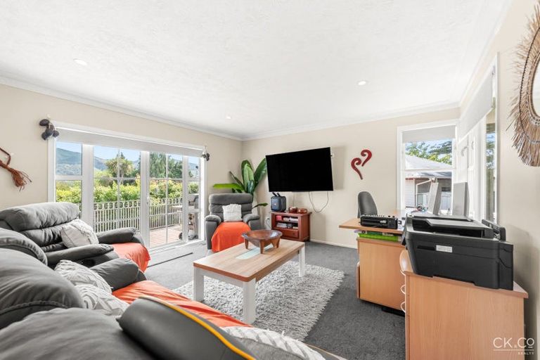Photo of property in 31 Dunns Street, Silverstream, Upper Hutt, 5019