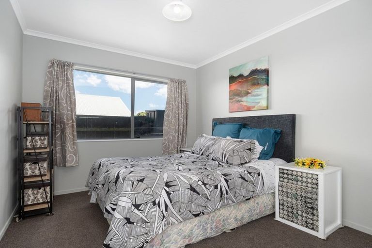 Photo of property in 6 Ballintoy Park Drive, Welcome Bay, Tauranga, 3175