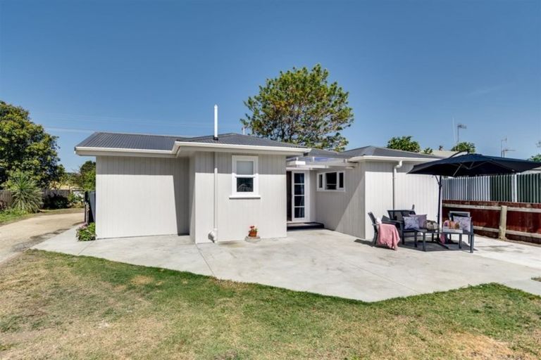 Photo of property in 517 Main North Road, Bay View, Napier, 4104