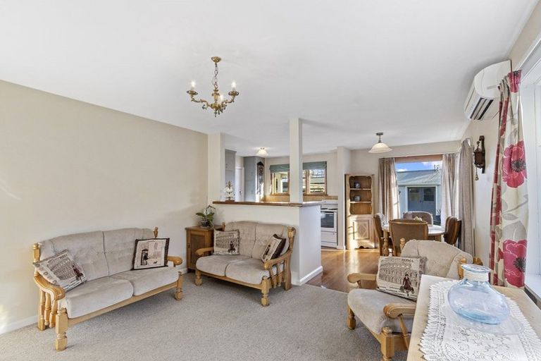 Photo of property in 105 Mcfaddens Road, St Albans, Christchurch, 8052