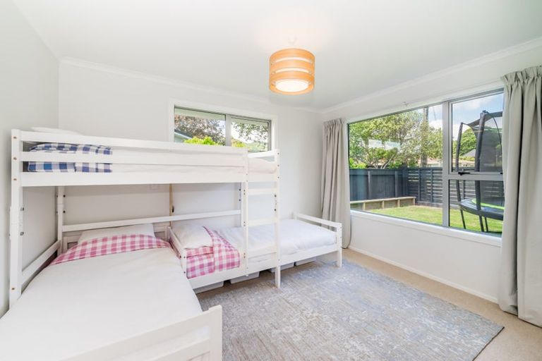 Photo of property in 21 Kohekohe Road, Waikanae, 5036