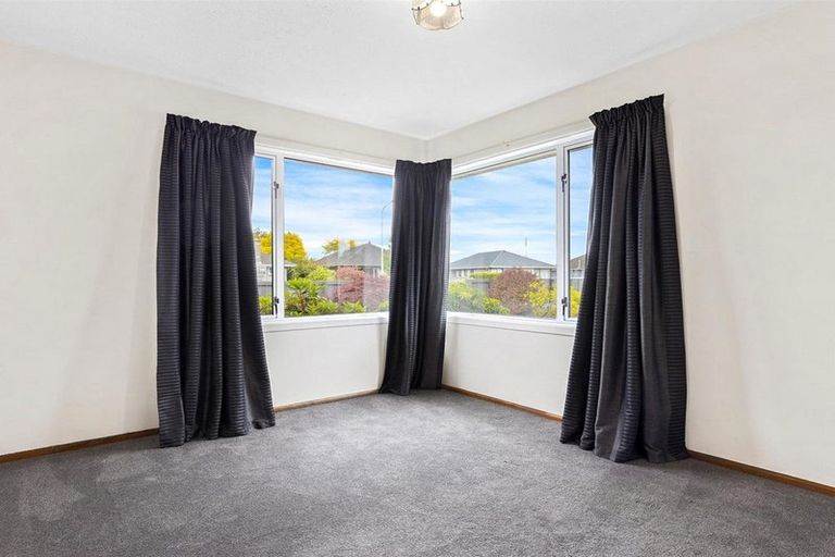 Photo of property in 23 Dunstan Crescent, Hornby, Christchurch, 8042