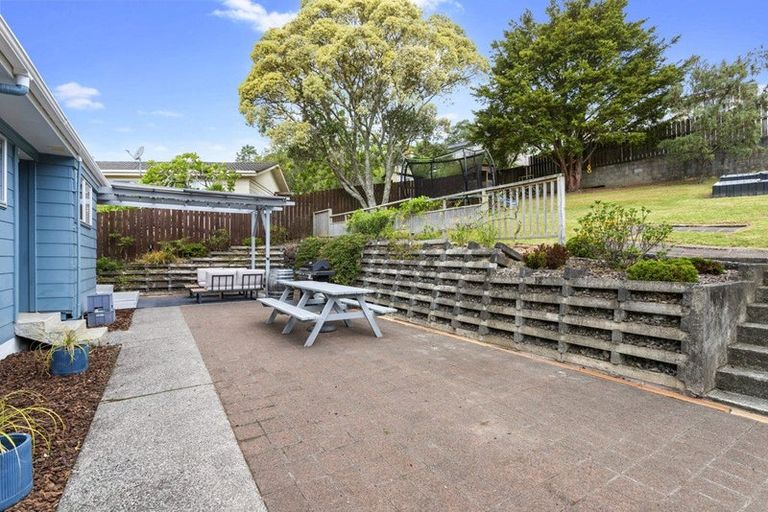 Photo of property in 35 Terra Nova Street, Glen Eden, Auckland, 0602