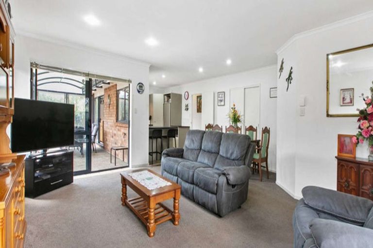 Photo of property in 150 Smales Road, East Tamaki, Auckland, 2013