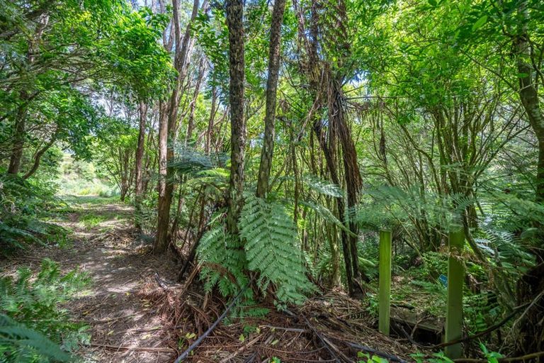 Photo of property in 51-59 Kingsley Street, Stokes Valley, Lower Hutt, 5019