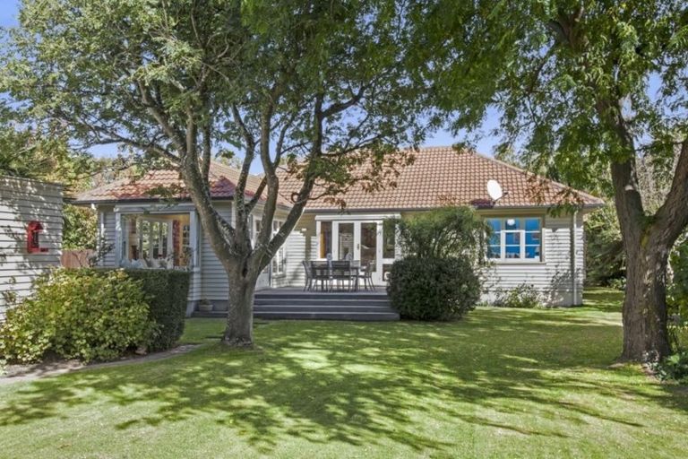 Photo of property in 100 Brookside Terrace, Bryndwr, Christchurch, 8053