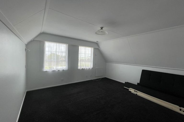 Photo of property in 4 Vogel Street, Waikiwi, Invercargill, 9810