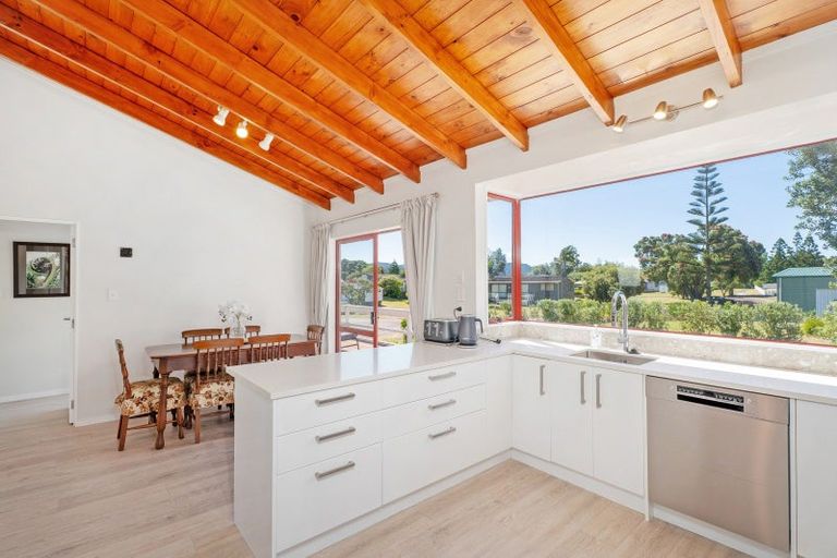 Photo of property in 10 Parsons Dell, Pauanui, Hikuai, 3579