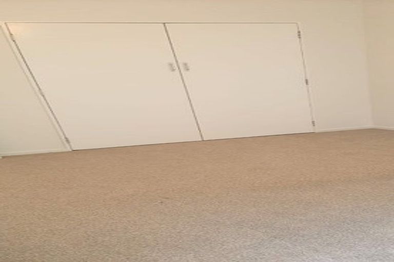 Photo of property in 1/6 Main Road, Wainuiomata, Lower Hutt, 5014