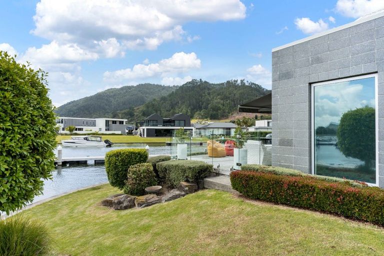 Photo of property in 122 Motu Hei, Pauanui, Hikuai, 3579