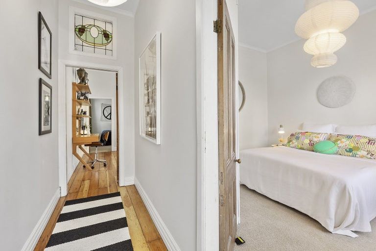 Photo of property in 33 Normanby Street, Newtown, Wellington, 6021