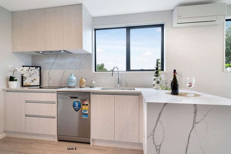 Photo of property in 5/30 Woodford Avenue, Henderson, Auckland, 0610