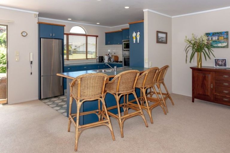 Photo of property in 11a Wharf Road, Tairua, 3508
