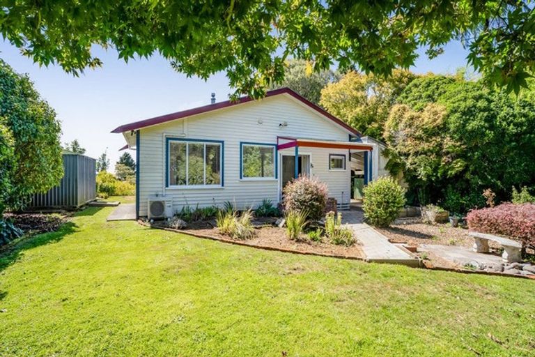 Photo of property in 25 Portia Street, Stratford, 4332