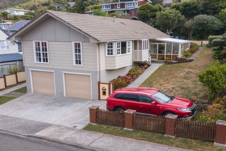 Photo of property in 49 Cortina Avenue, Johnsonville, Wellington, 6037