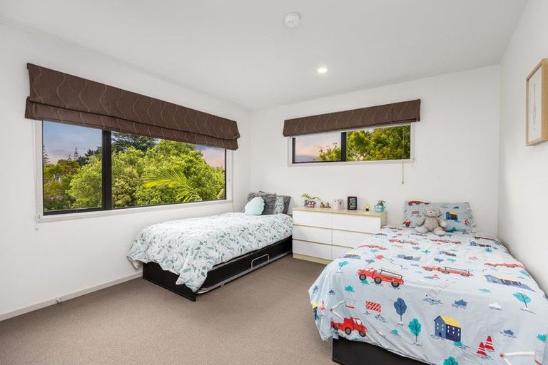 Photo of property in 192 Schnapper Rock Road, Schnapper Rock, Auckland, 0632