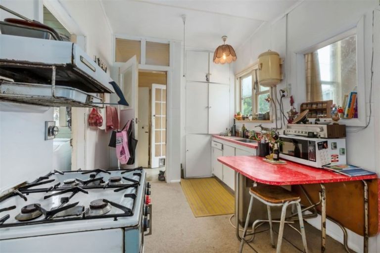 Photo of property in 6 Manchester Street, Petone, Lower Hutt, 5012