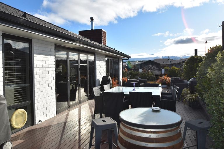 Photo of property in 11 Lakeland Avenue, Twizel, 7901