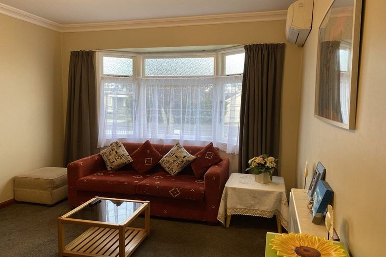 Photo of property in 1-3 Terrace Street, Roslyn, Palmerston North, 4414