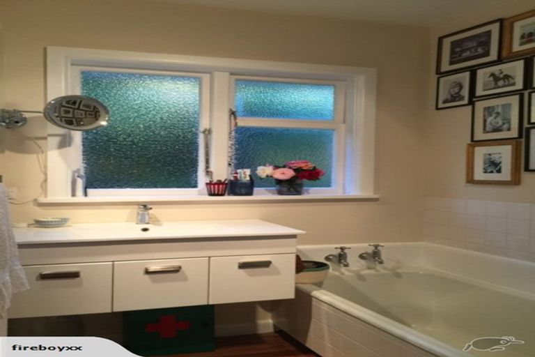 Photo of property in 24 Kinsey Terrace, Clifton, Christchurch, 8081